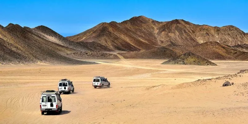 Safari Au Désert D'Hurghada En 4X4 Et Dîner Bédouin